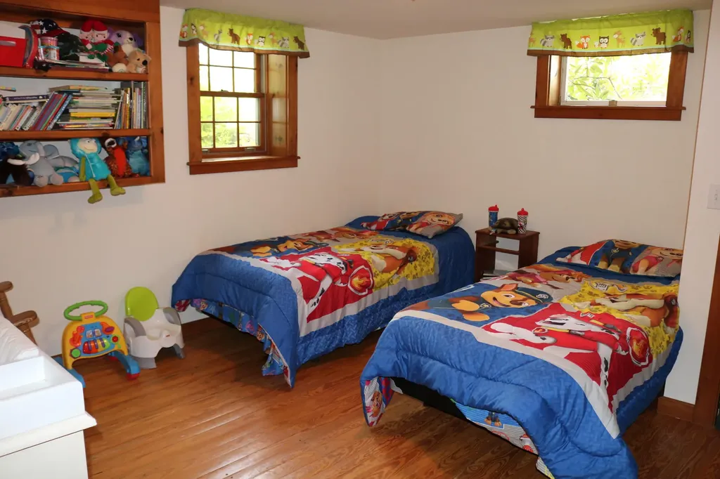 31 Donnell Pond Road Franklin ME 04634