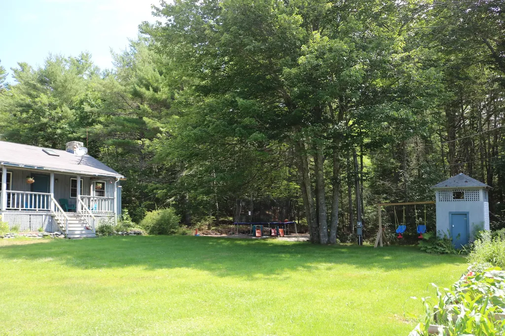 31 Donnell Pond Road Franklin ME 04634