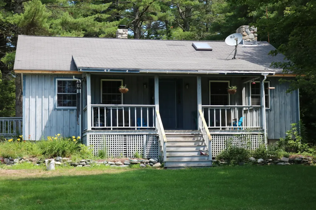 31 Donnell Pond Road Franklin ME 04634