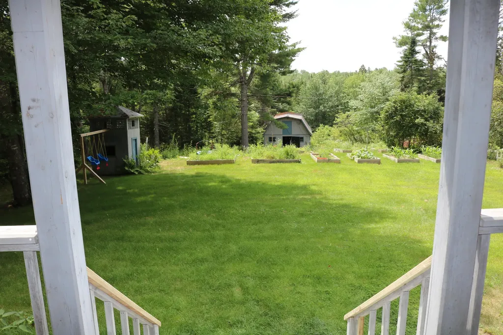 31 Donnell Pond Road Franklin ME 04634