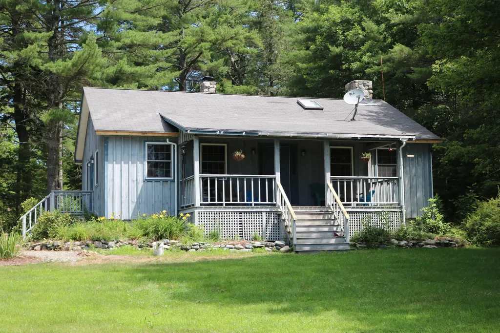 31 Donnell Pond Road Franklin ME 04634