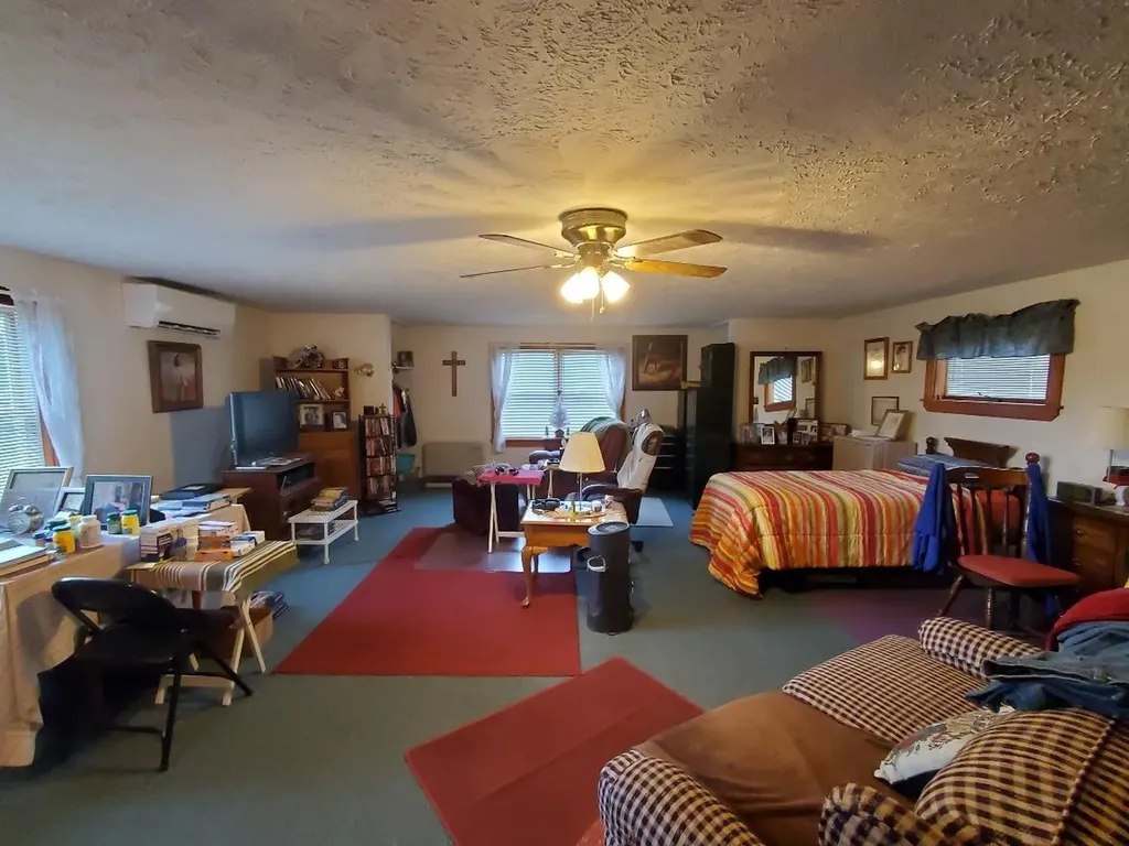 83 Mclaughlin Road Wilton ME 04294