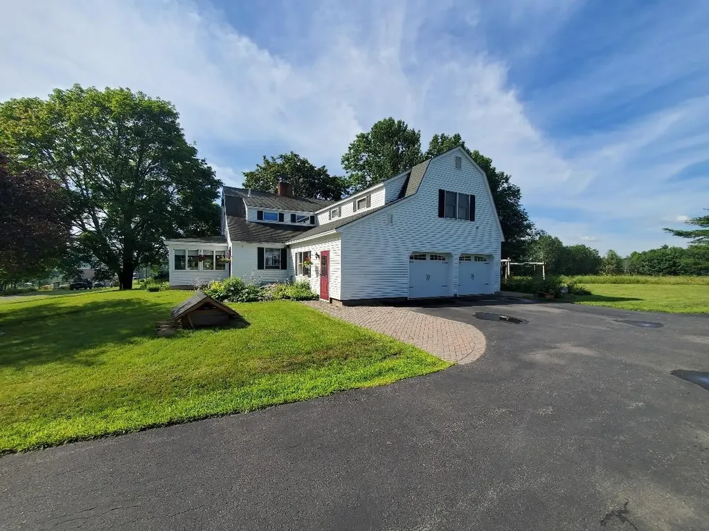 83 Mclaughlin Road Wilton ME 04294