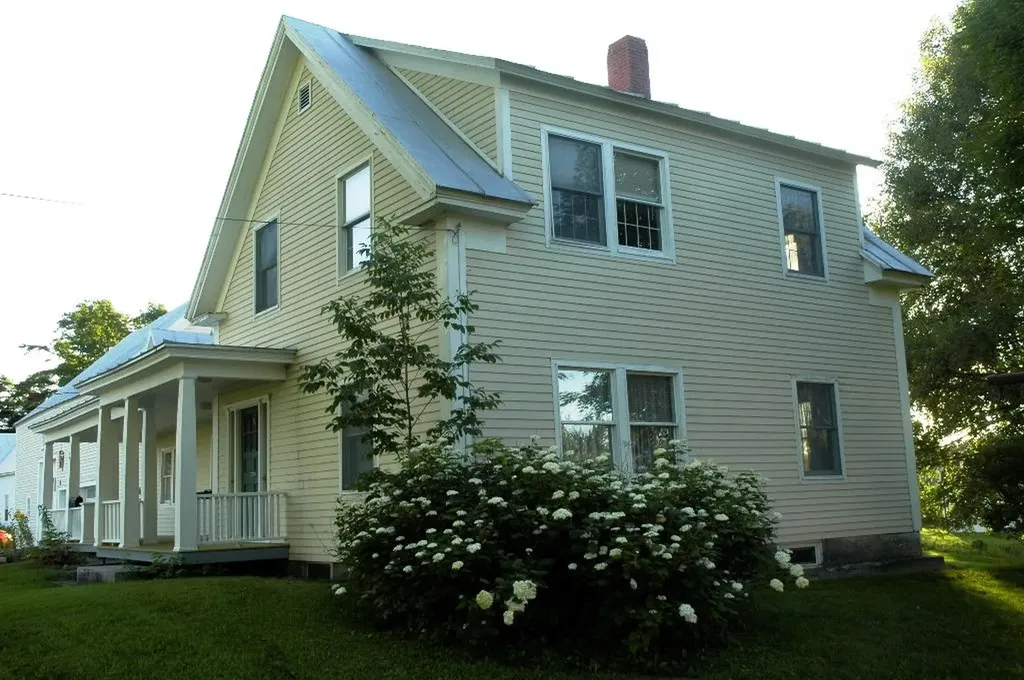 109 West Front Street Skowhegan ME 04976