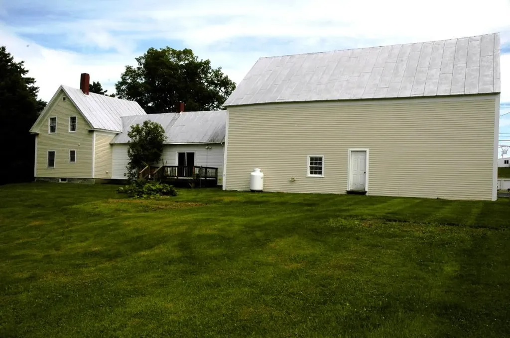 109 West Front Street Skowhegan ME 04976