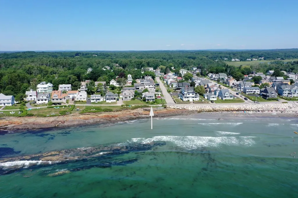 1 Cliff Street Scarborough ME 04074