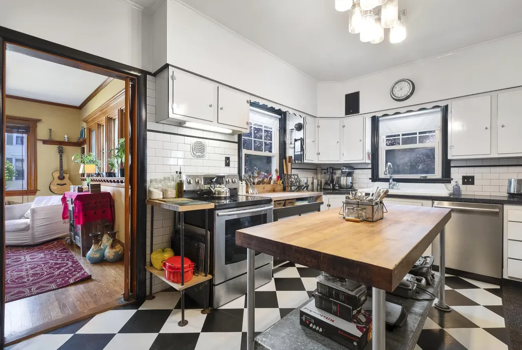 107 Limerock Street Rockland ME 04841