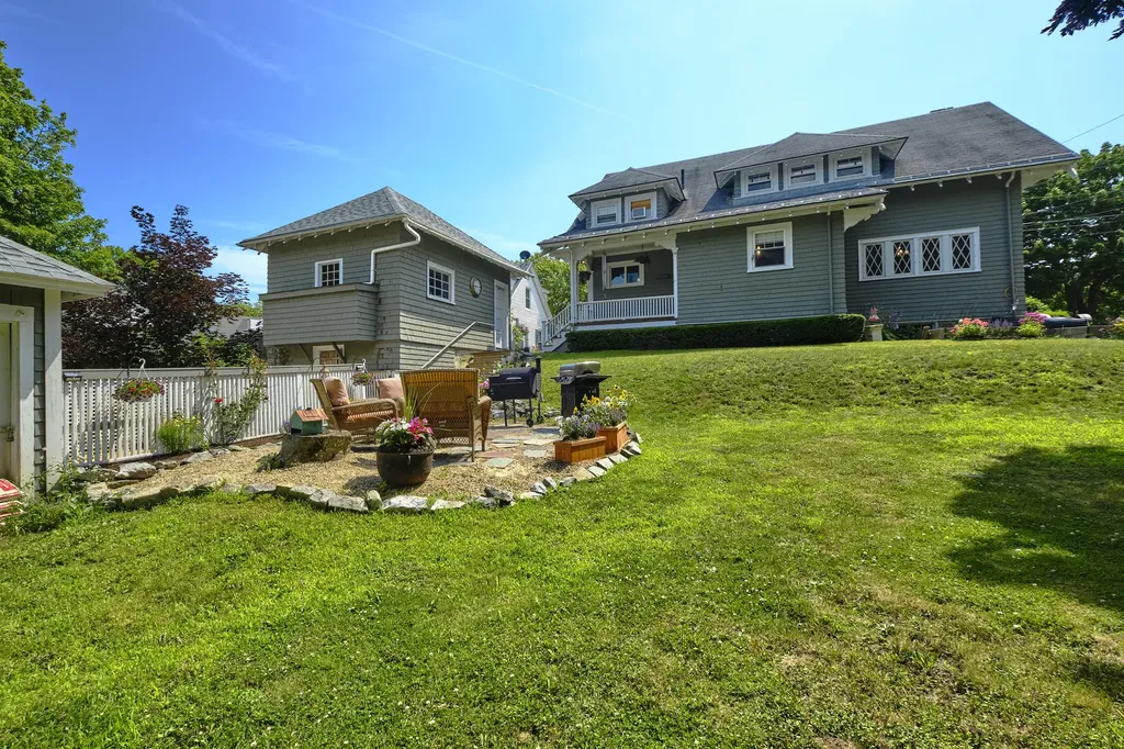 107 Limerock Street Rockland ME 04841