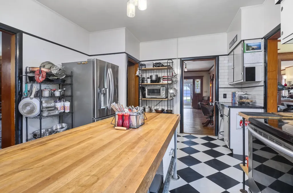 107 Limerock Street Rockland ME 04841