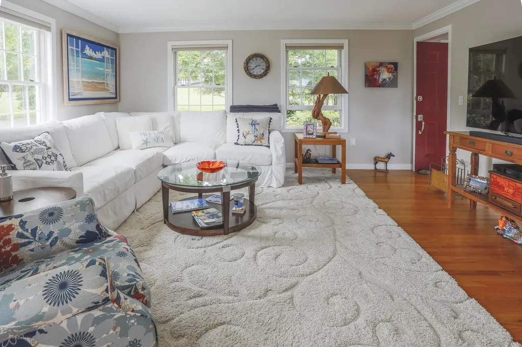 7 Navy Street Searsport ME 04974