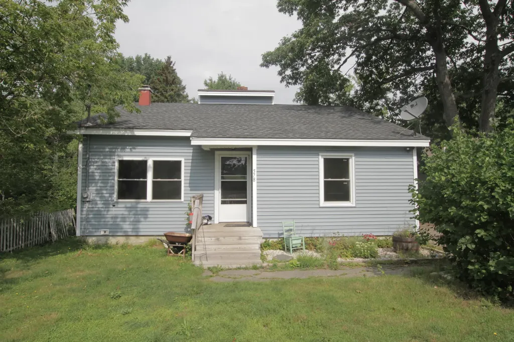 578 N Main Street Brewer ME 04412