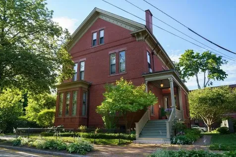 151 Pine Street Portland ME 04102