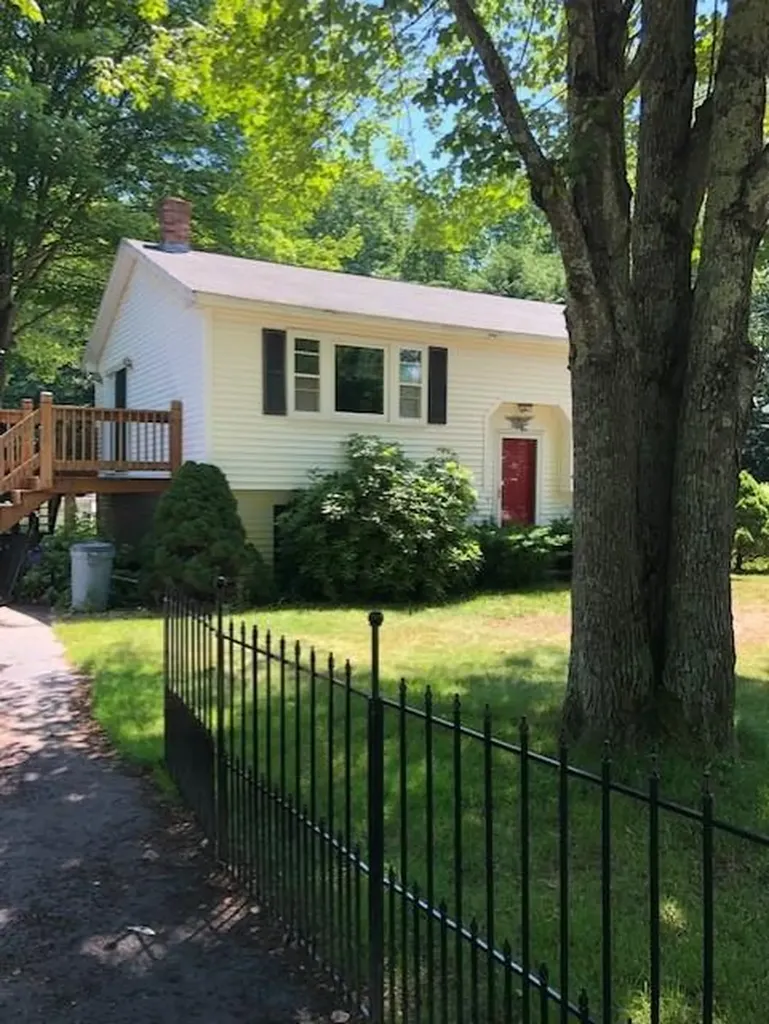 4 Rilder Street Sanford ME 04073