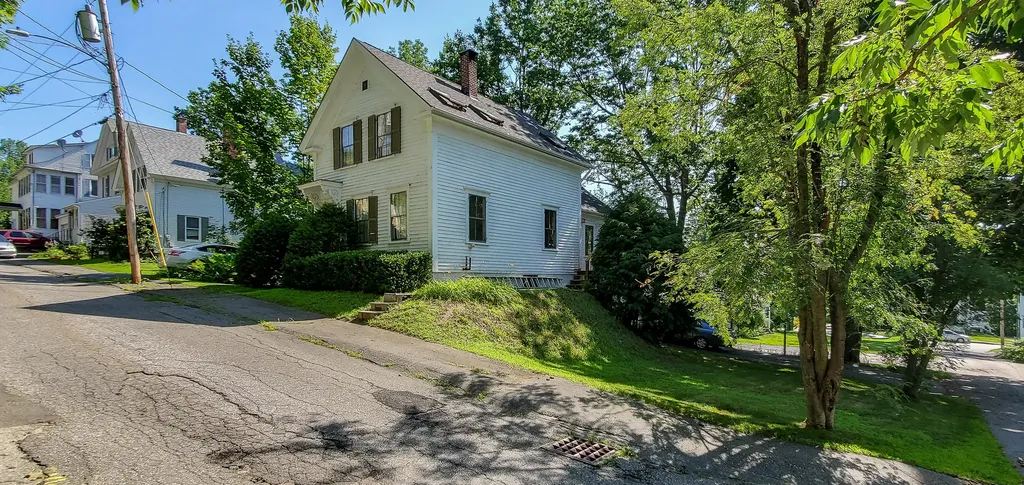 7 Wyman Street Augusta ME 04330