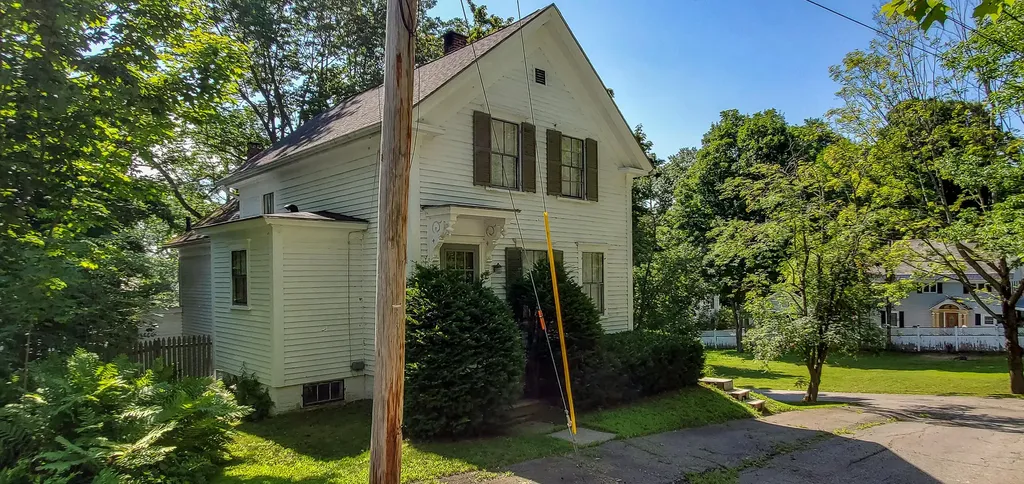 7 Wyman Street Augusta ME 04330