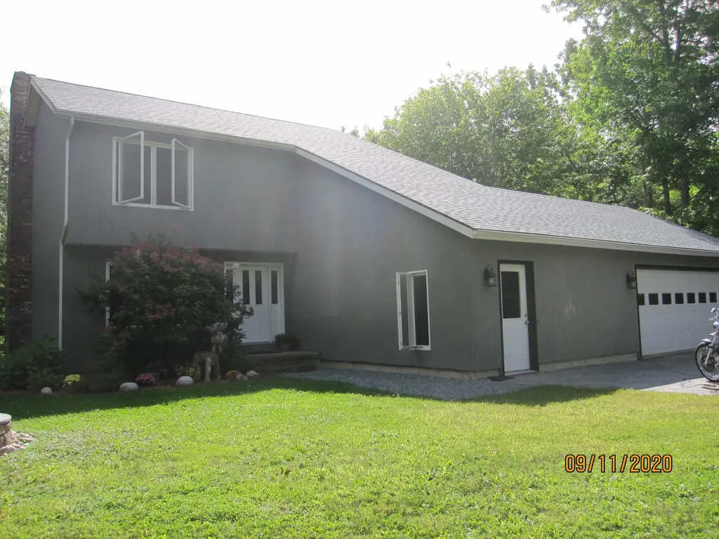 58 Surrey Lane Hampden ME 04444