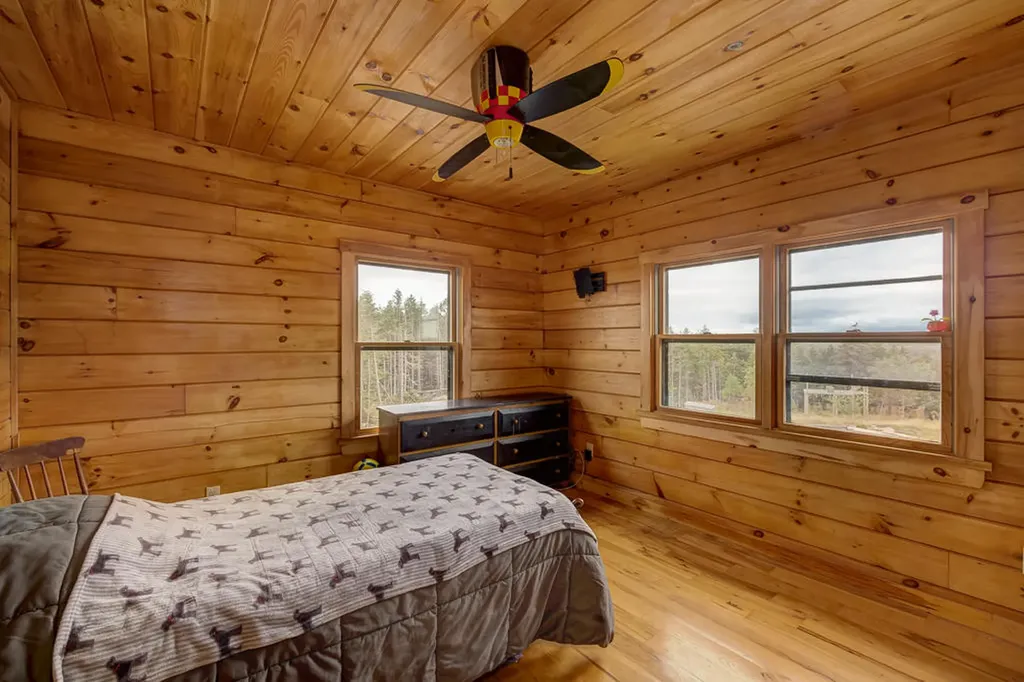 614-A Oceanville Road Stonington ME 04681