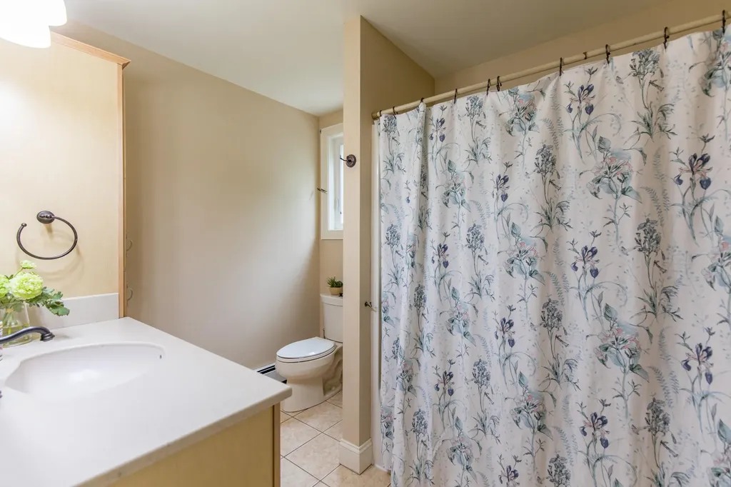 18 Bowdens Way Windham ME 04062