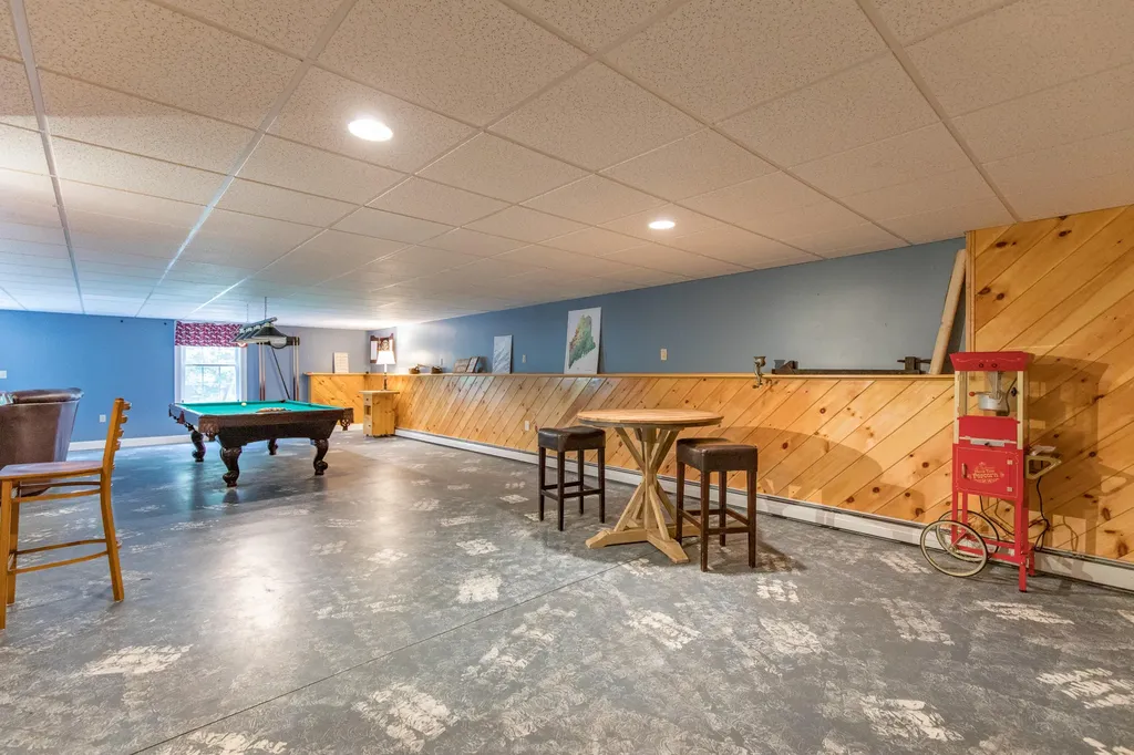 18 Bowdens Way Windham ME 04062