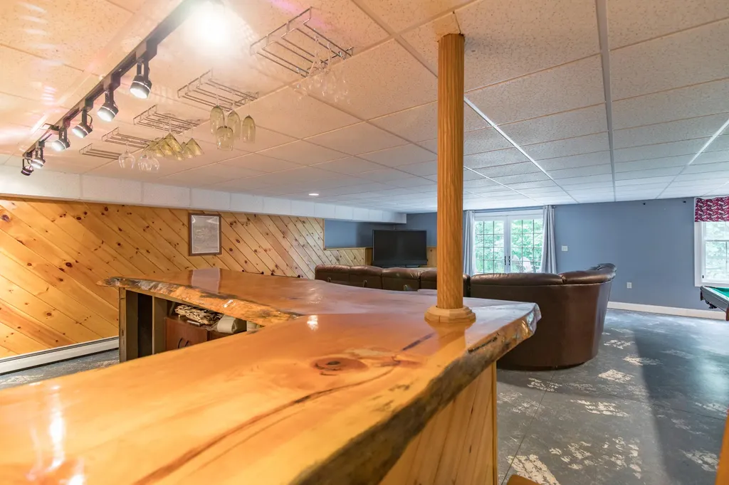 18 Bowdens Way Windham ME 04062
