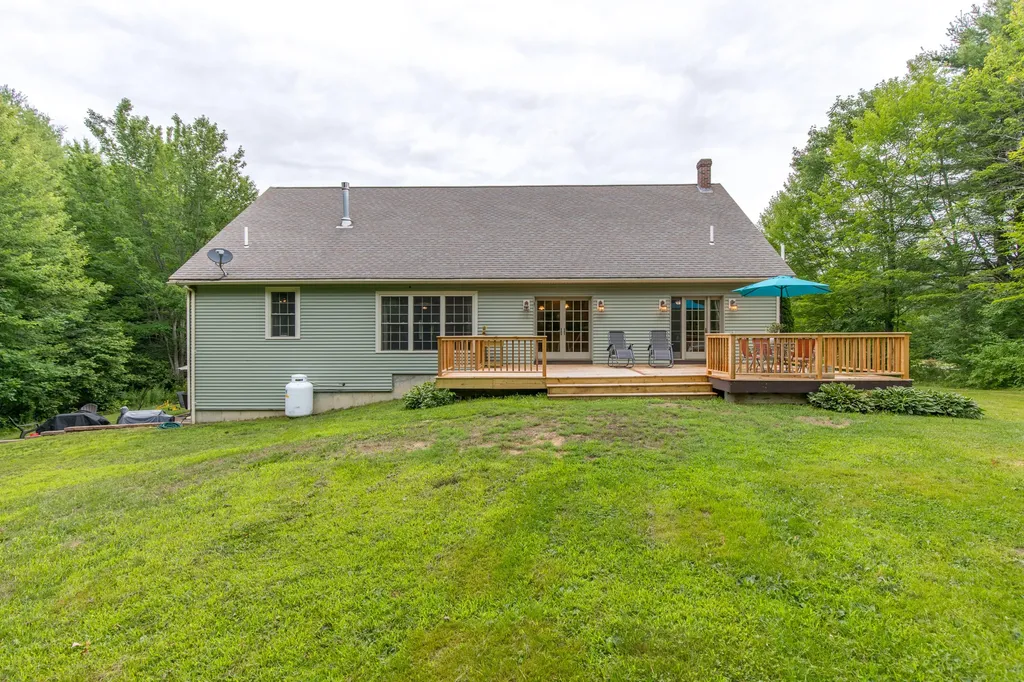 18 Bowdens Way Windham ME 04062