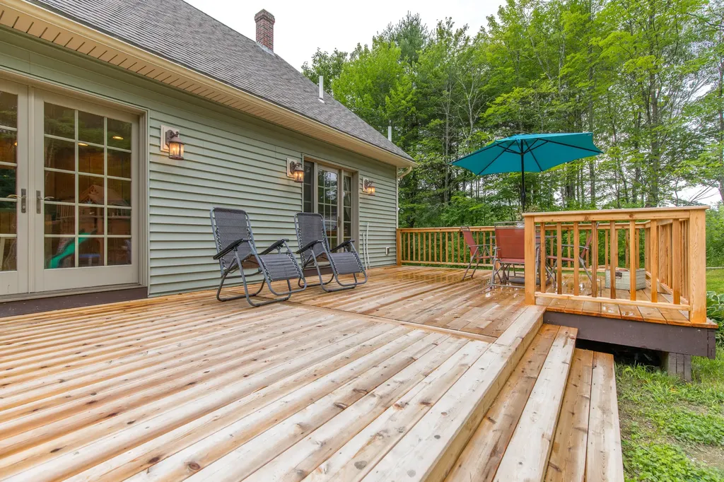 18 Bowdens Way Windham ME 04062