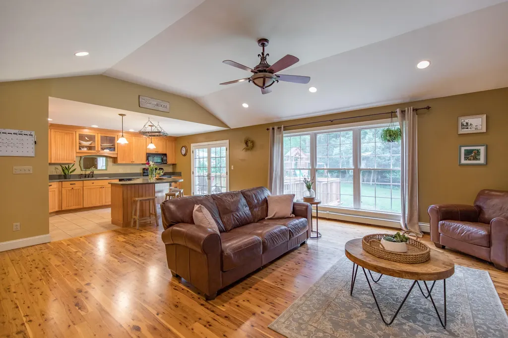 18 Bowdens Way Windham ME 04062