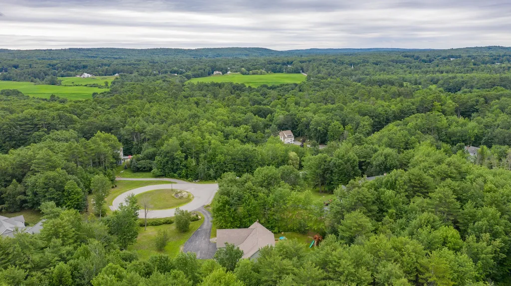 18 Bowdens Way Windham ME 04062