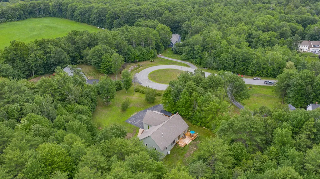 18 Bowdens Way Windham ME 04062