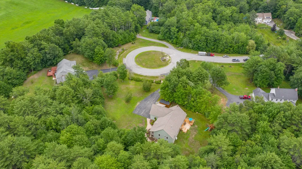 18 Bowdens Way Windham ME 04062
