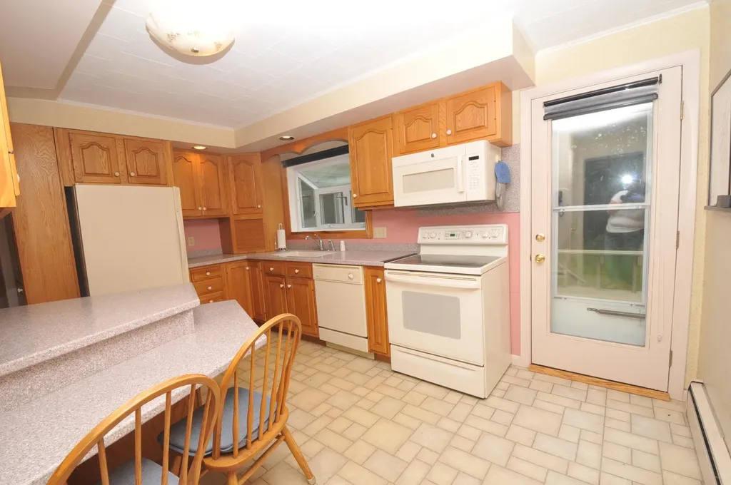 43 Longmeadow Drive Brewer ME 04412