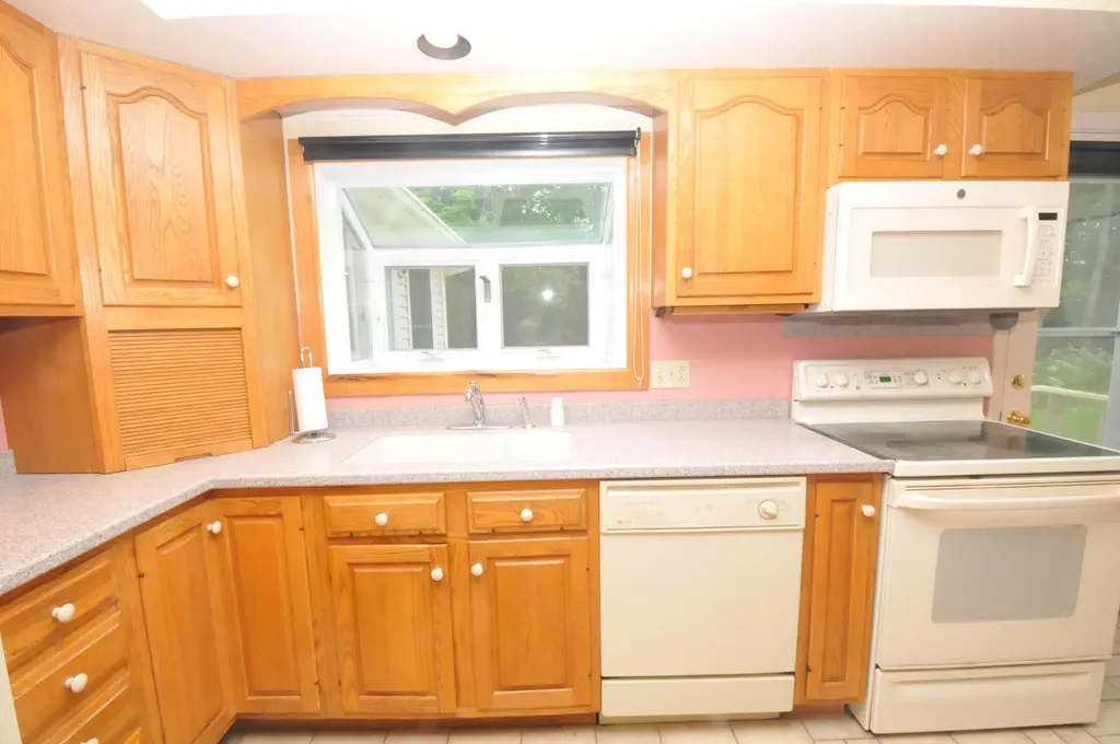 43 Longmeadow Drive Brewer ME 04412