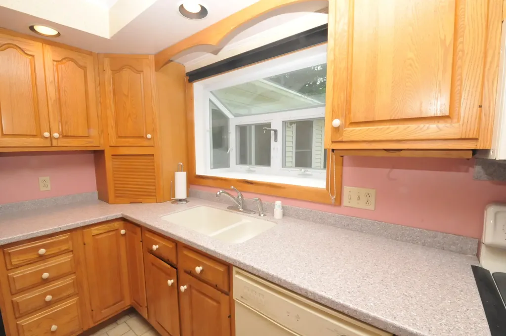 43 Longmeadow Drive Brewer ME 04412