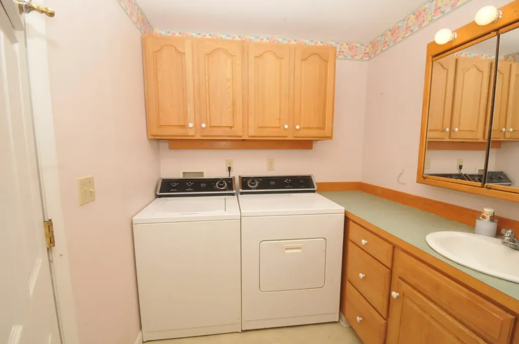43 Longmeadow Drive Brewer ME 04412