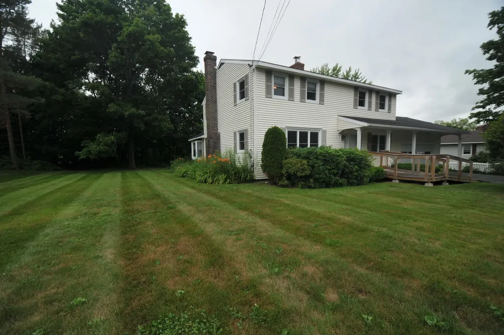 43 Longmeadow Drive Brewer ME 04412
