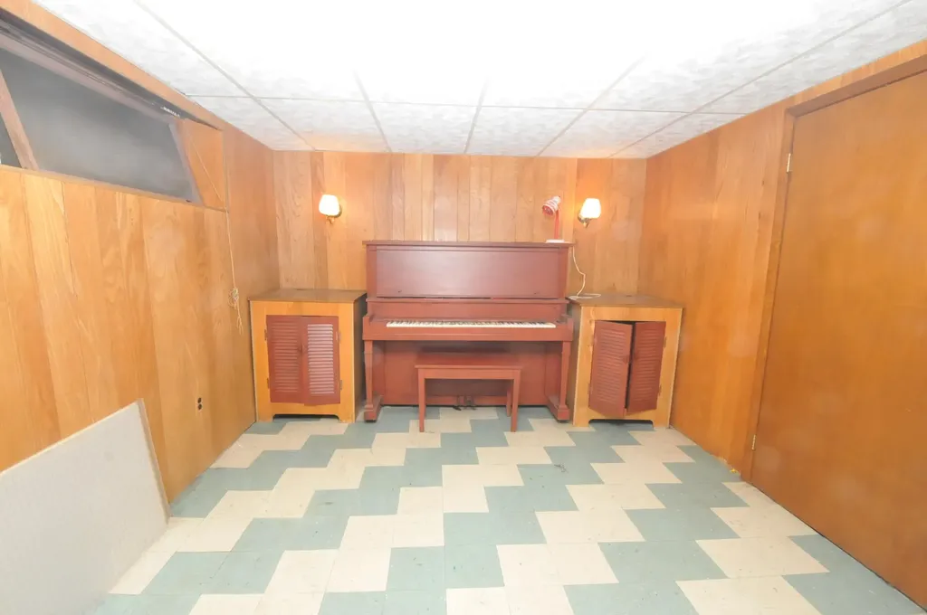 43 Longmeadow Drive Brewer ME 04412