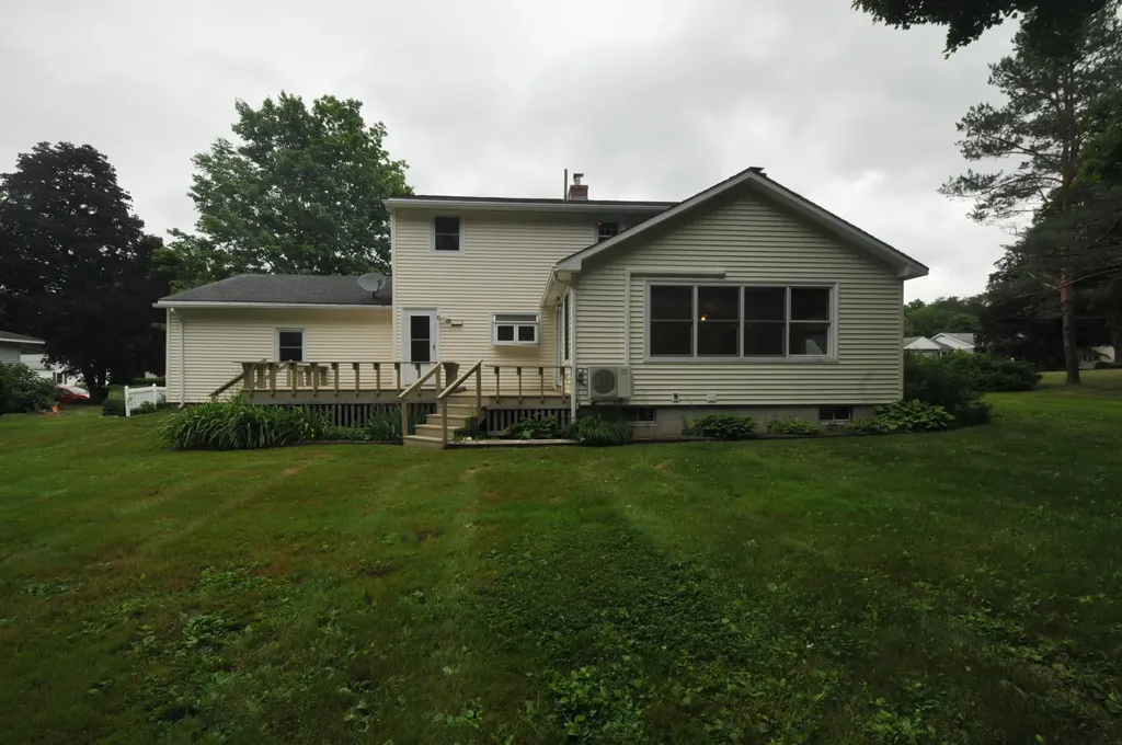43 Longmeadow Drive Brewer ME 04412