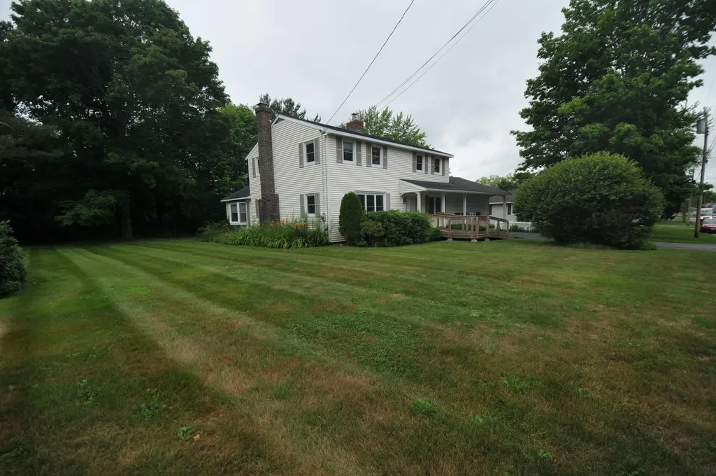 43 Longmeadow Drive Brewer ME 04412