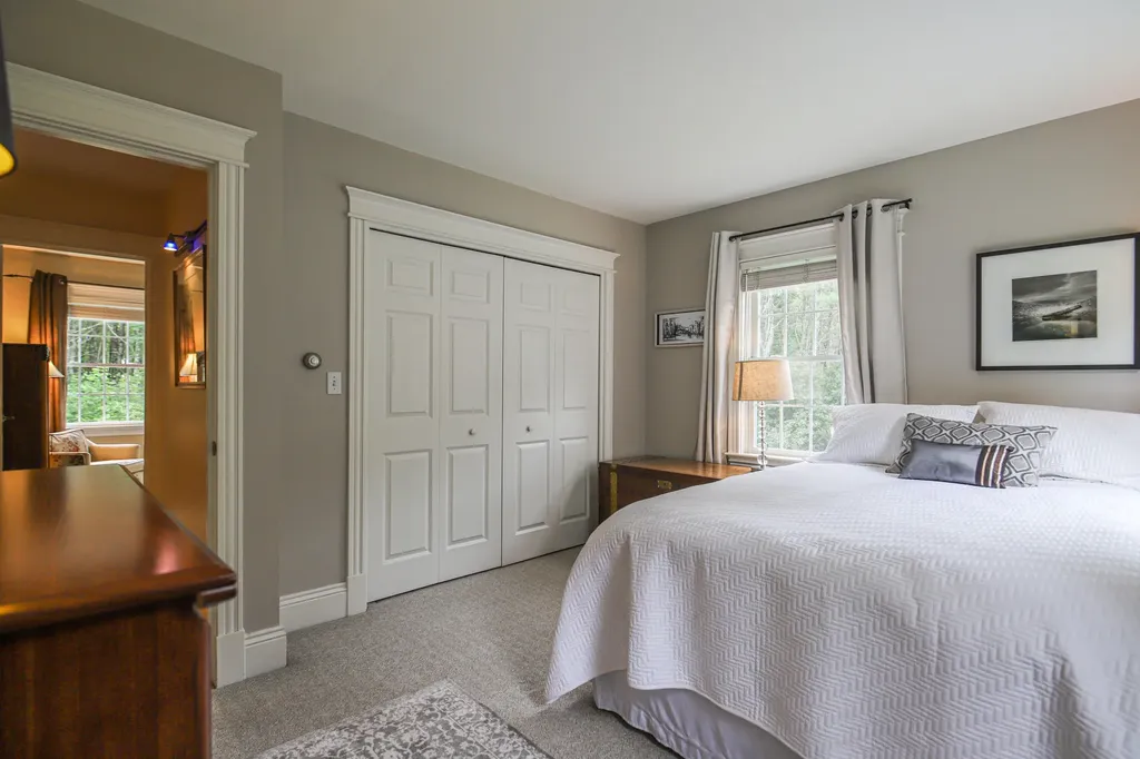 1 Lincoln Farms Road Falmouth ME 04105