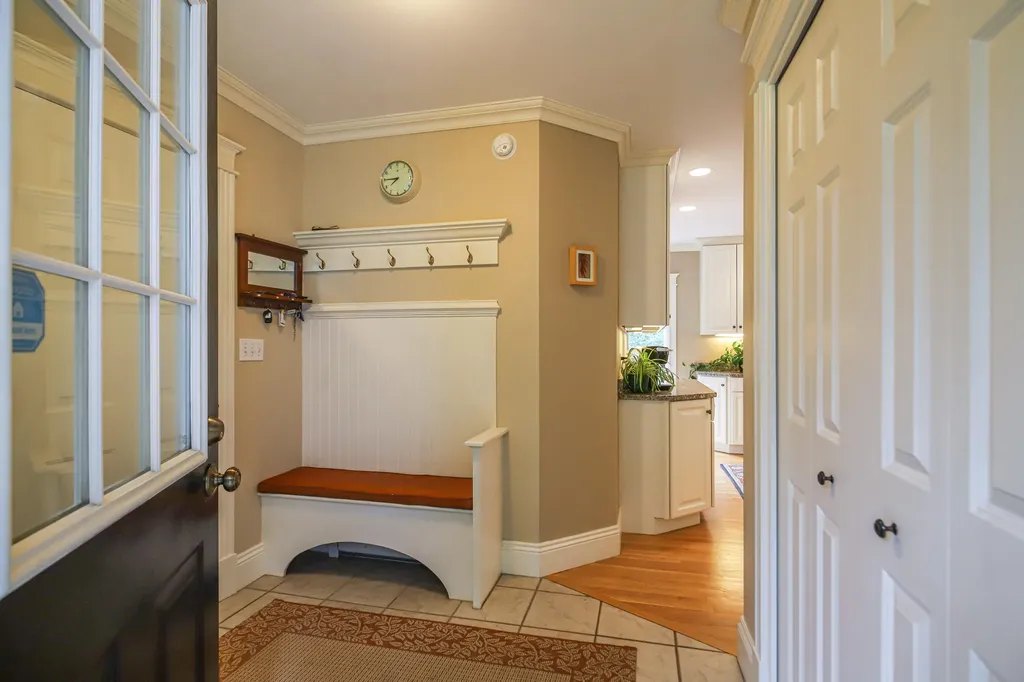 1 Lincoln Farms Road Falmouth ME 04105