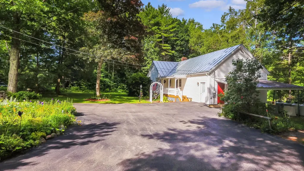 23 Snow Pond Road Oakland ME 04963