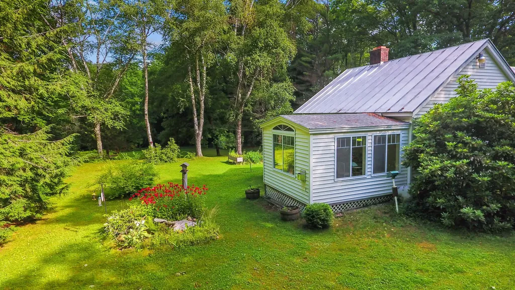 23 Snow Pond Road Oakland ME 04963