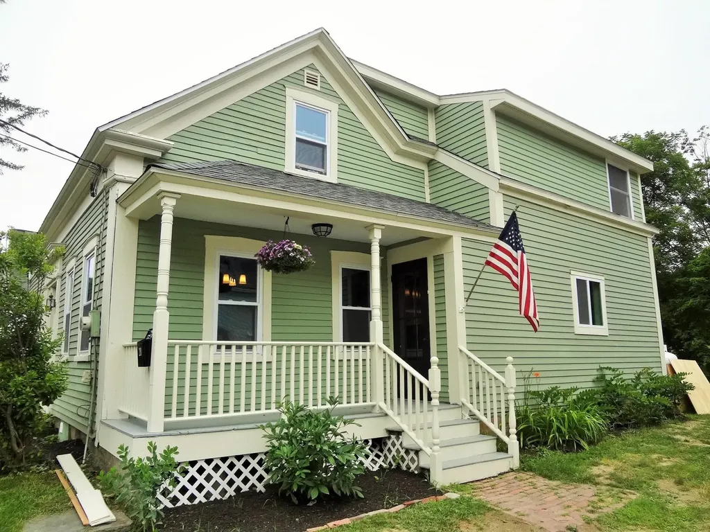20 Pleasant Street South Berwick ME 03908