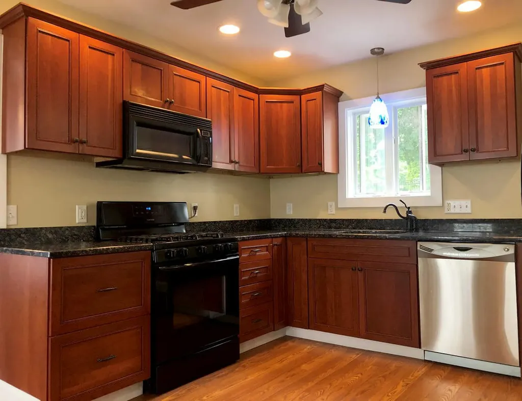 59 Highland Avenue Bangor ME 04401