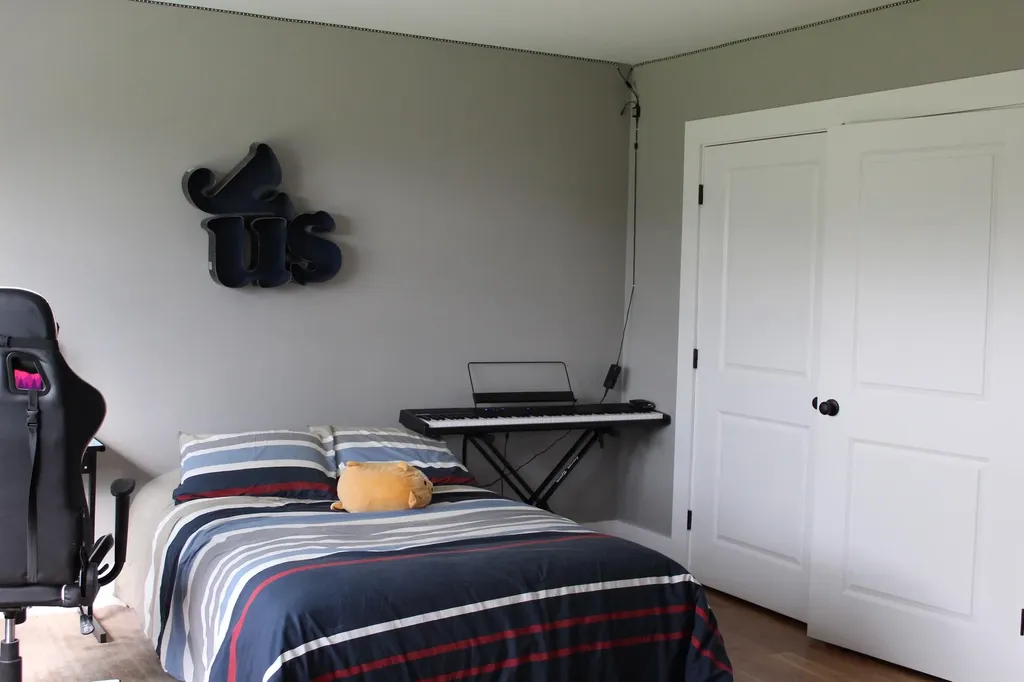 124 Dole Hill Road Holden ME 04429