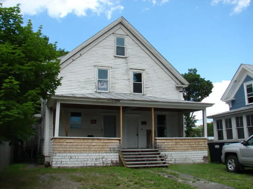 3-5 Bean Street Madison ME 04950