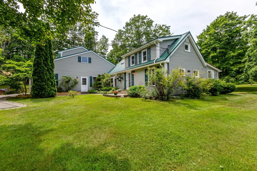 174 Federal Street Wiscasset ME 04578