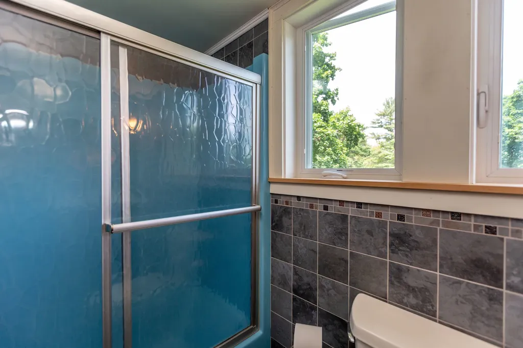 174 Federal Street Wiscasset ME 04578