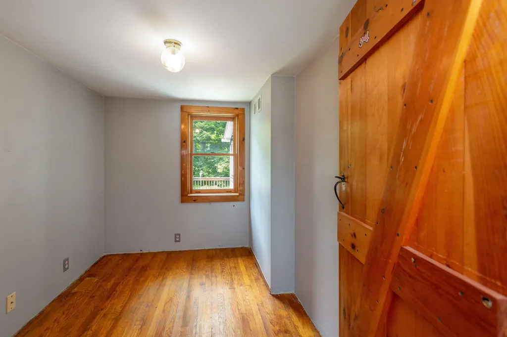 174 Federal Street Wiscasset ME 04578