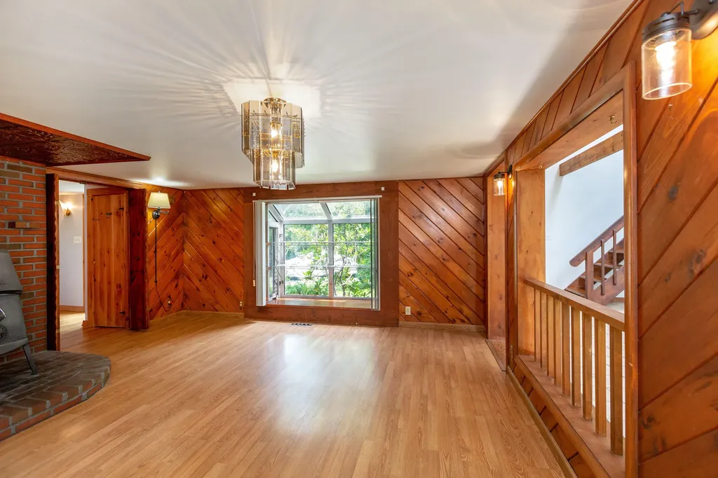 174 Federal Street Wiscasset ME 04578